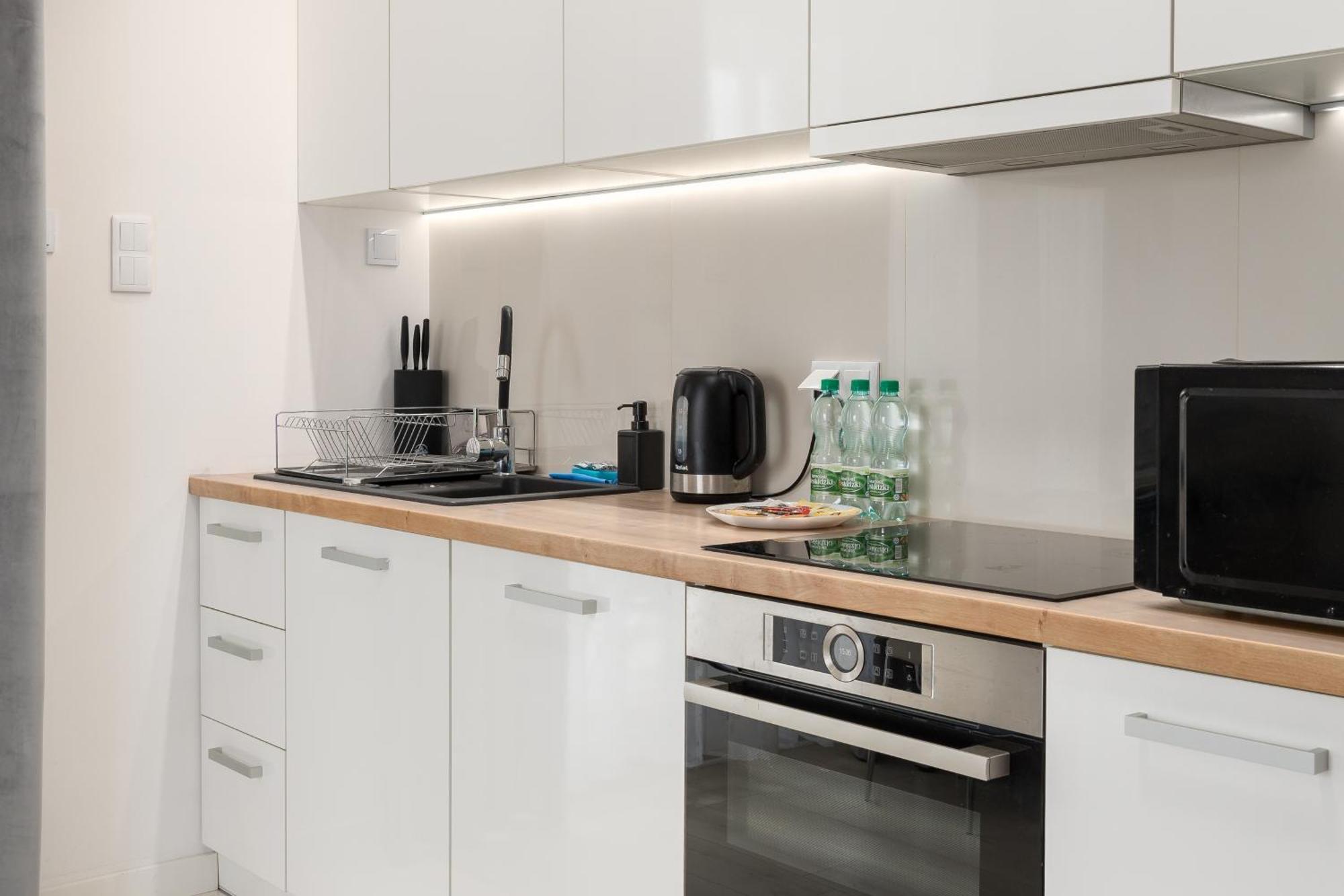 Rondo Wiatraczna Deluxe Apartment Varsovia Exterior foto